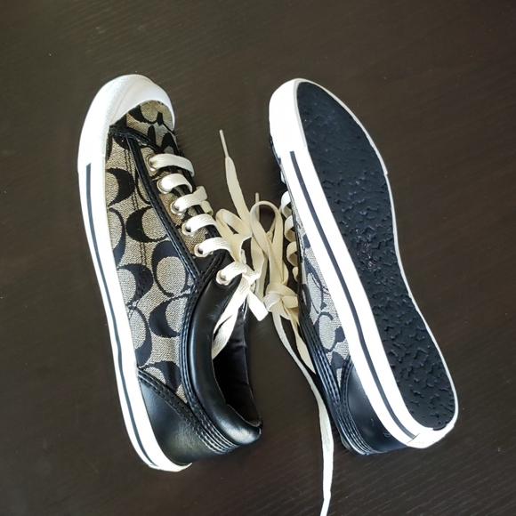 Coach shoes - Picture 9 of 12